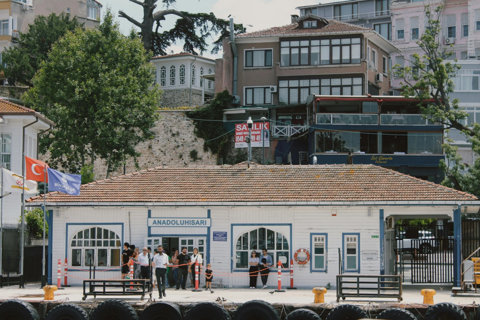 Anadolu Hisarı Pier