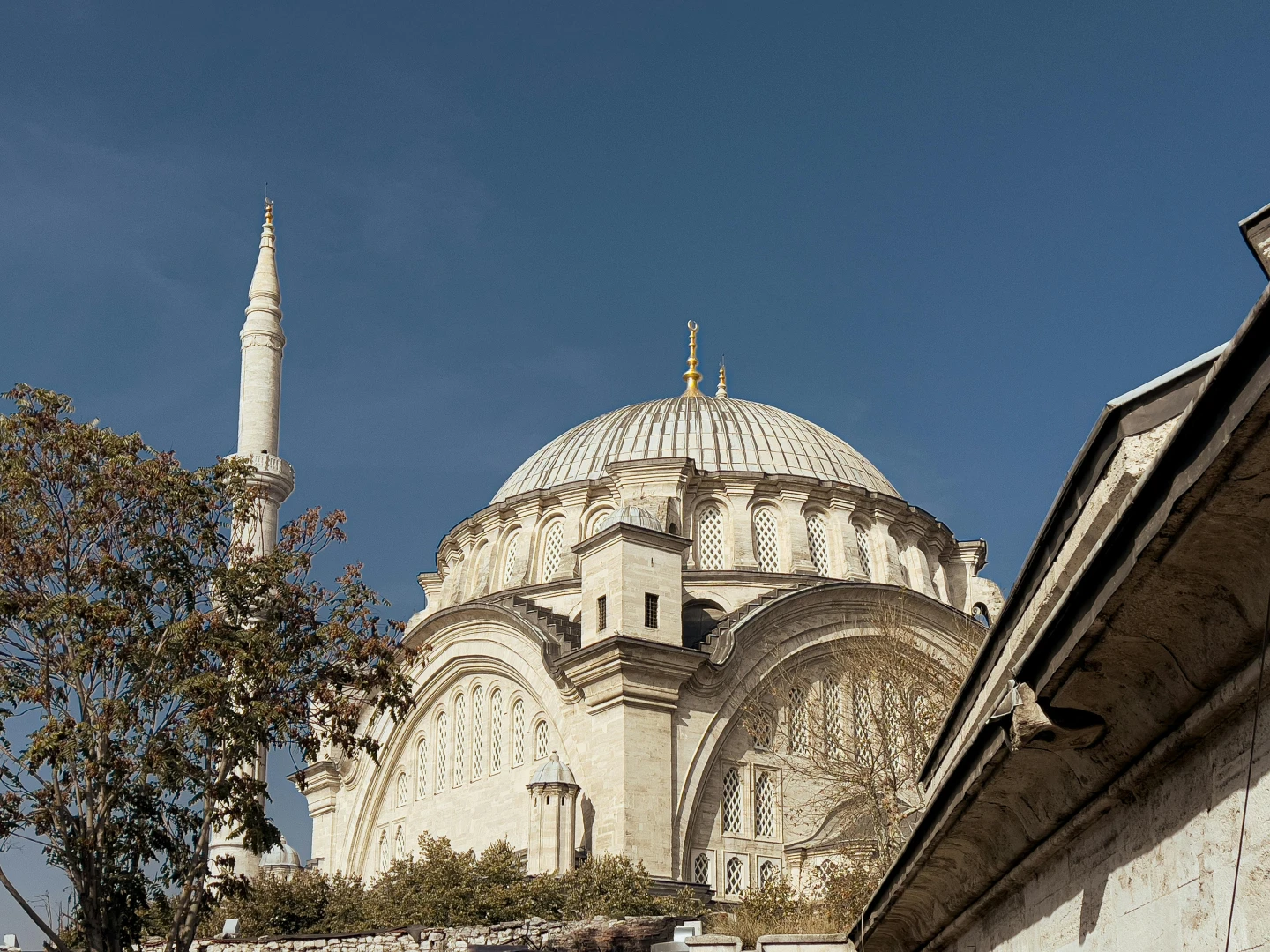 Nuruosmaniye Mosque
